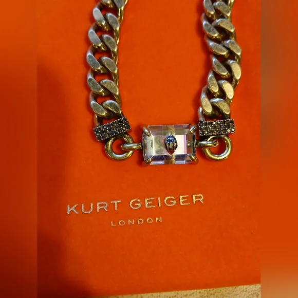 Kurt Geiger NWT Chunky Necklace W/Rhinestone Embelishments & Dustbag - Picture 4 of 5
